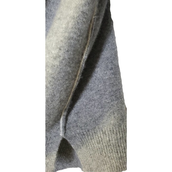 Leo & Sage Revolve S Heather Gray Cashmere V Neck Tunic Sweater Soft Cozy - Picture 3 of 5